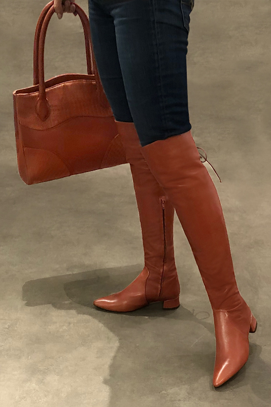 Terracotta orange women's leather thigh-high boots. Tapered toe. Low flare heels. Made to measure. Worn view - Florence KOOIJMAN